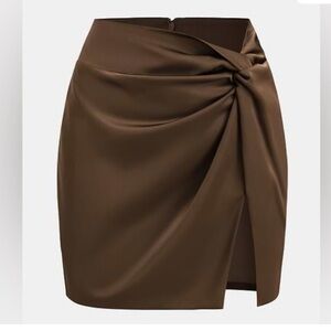 Cupshe JoJo Espresso Twist Satin
Mini Skirt